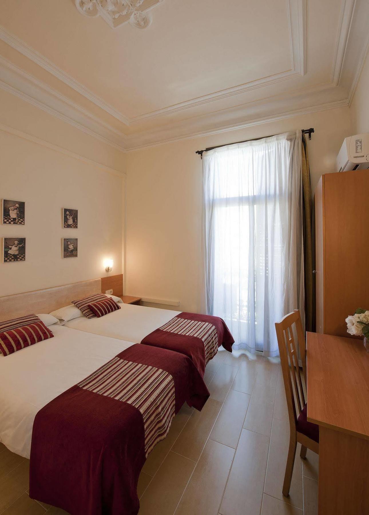 Hostal Central Barcelona Affittacamere 2*